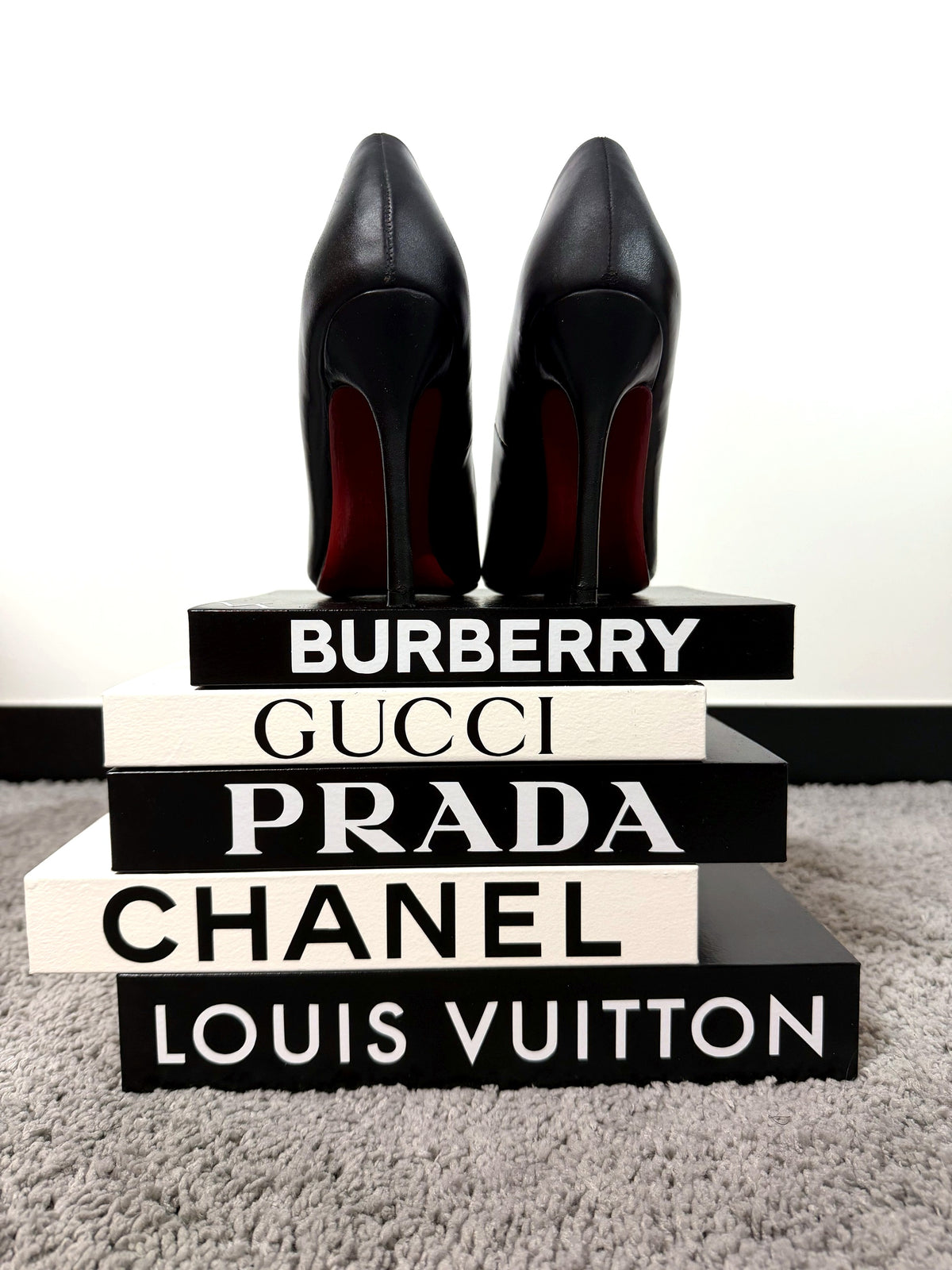 Fashion books met Louboutin heels